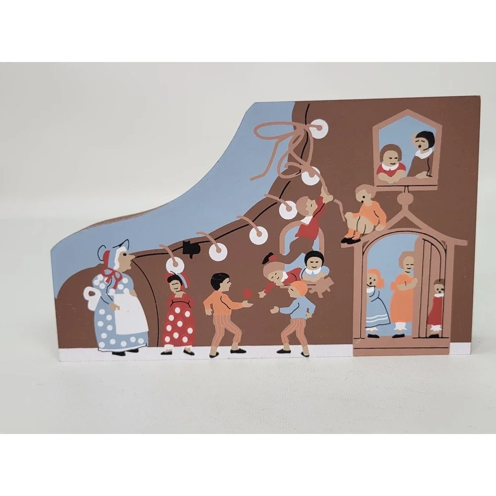 Cat's Meow Old Woman In Shoe Nursery Rhyme‎ Collectible House 1994